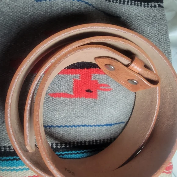 Vintage Like New Tooled Western Belt 38 - Picture 7 of 7